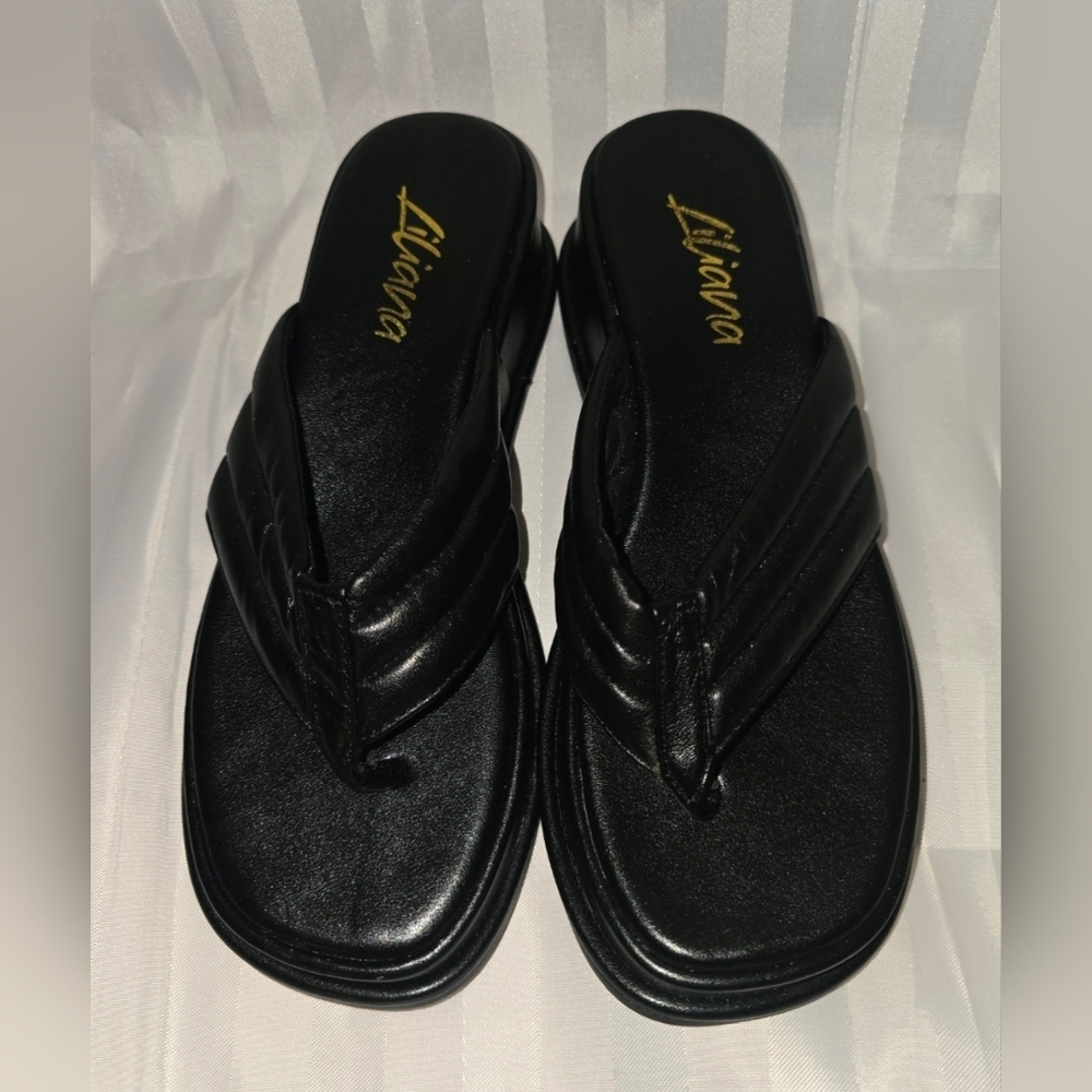Liliana Black Women's Sandals